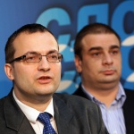 Обединение срещу тъмните сили