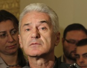 Волен Сидеров иска още тази вечер среща с министър Първанова  