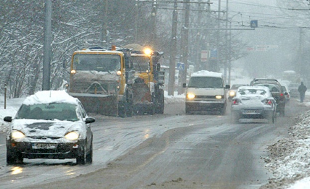 В 9 часа днес се възстановява движението на тежкотоварни автомобили
