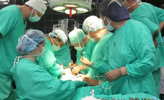 Петима души бяха арестувани след като полицията в Турция разкри