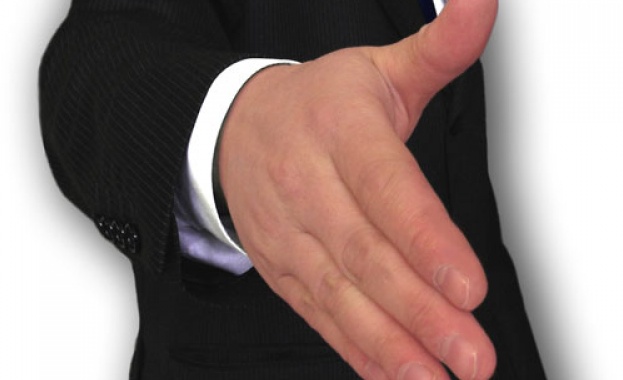 Спойката която държи всички взаимоотношения заедно включително между лидера и