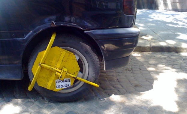 Общините ще могат принудително да репатрират превозно средство със скоба