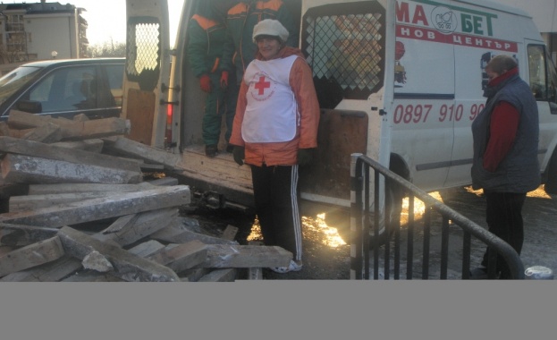 Заради снега и минусовите температури общината прибра бездомниците от улиците