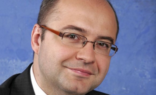 Метин Казак: Дискусията за АСТА тепърва предстои