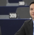  Вигенин пред КРОСС: Фискалният пакт е удар във въздуха