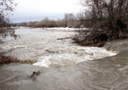 Водата се отдръпва  