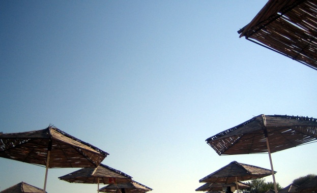 Вероятността пазарът на труда в България да бъде залят от