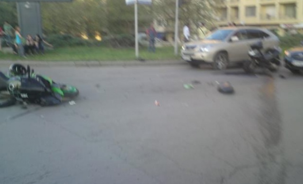 Моторист загина при катастрофа в Костинброд съобщиха от МВР Инцидентът