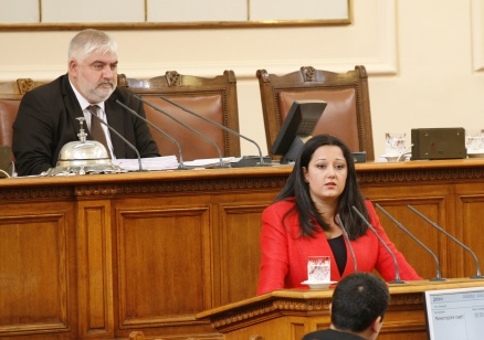 Лиляна Павлова: Всички сгради до 2016 година трябва да имат паспортизация 