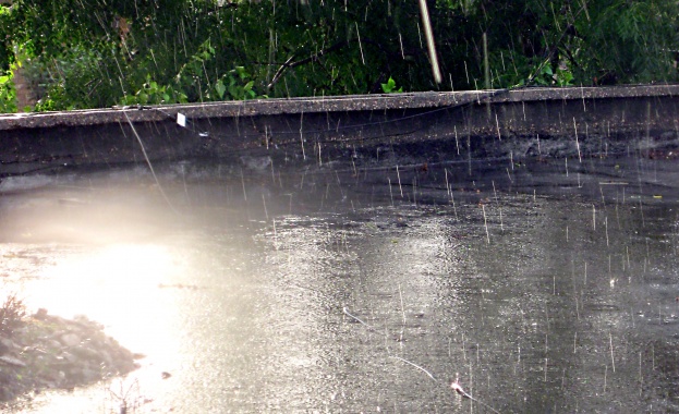 Временно движението по път III 1306 с Горно Пещене Враца