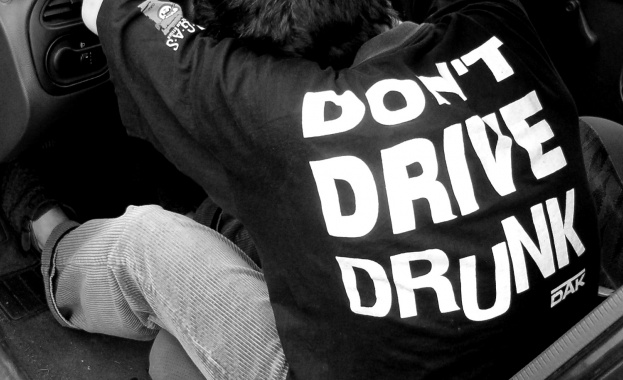 Всяка седмица близо 260 души сядат зад волана на автомобил