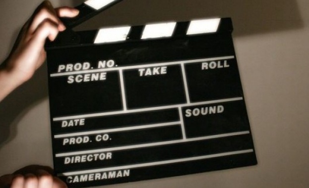 Имаме удоволствието да Ви поканим на откриващото събитие на шестия