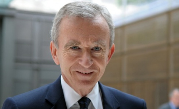 Бизнесменът вече е с богатство от 107 5 млрд долара след