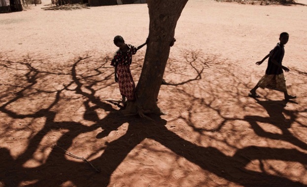 Земята се върти това е всичко Можеш да се въртиш