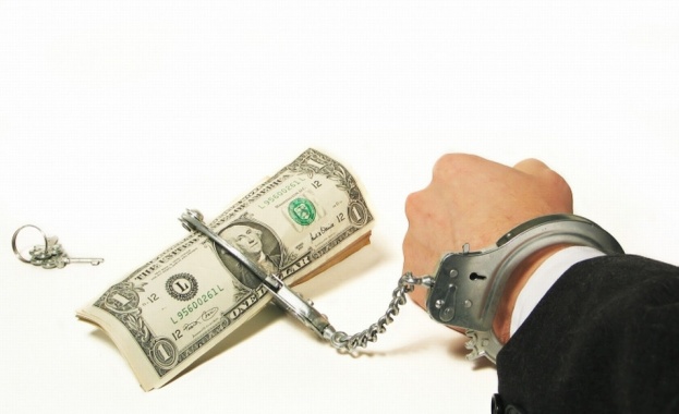 Ръст на бързи кредити за море в началото на сезона