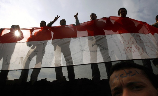 Египет е в тридневен национален траур след нападението в джамия