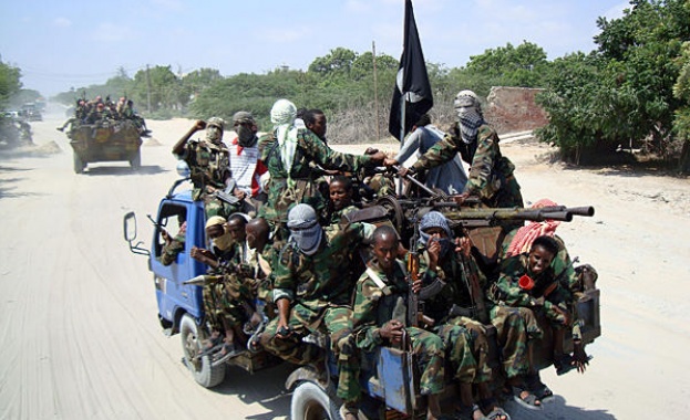 Най-малко 10 цивилни са загинали при антитерористична операция в Сомалия.