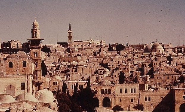 Израелските сили за сигурност задържаха най-високопоставения мюсюлмански духовник в Йерусалим,