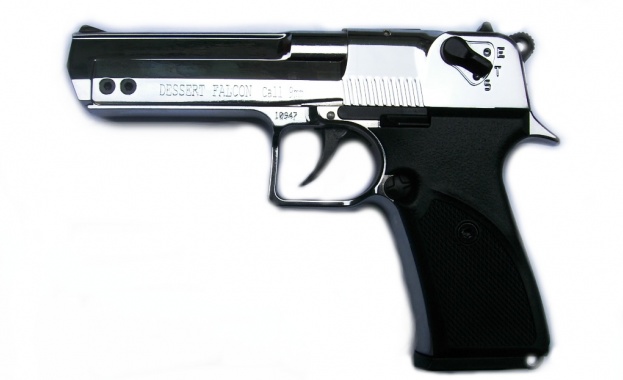 25 годишен жител на село Друмево бил задържан след като произвел