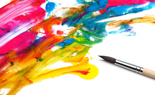 Крадци преструващи се на парижки работници успяха да смъкнат от