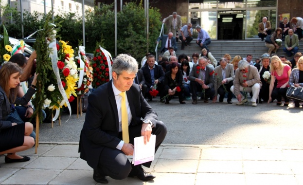 92 черни балона ще бъдат пуснати в небето в понеделник