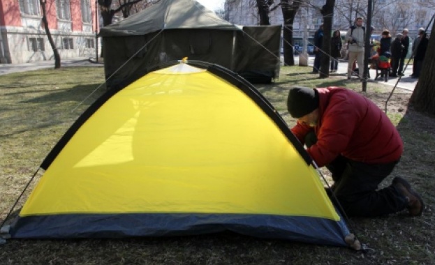 Операция по разчистването на издигнат лагер в центъра на италианската