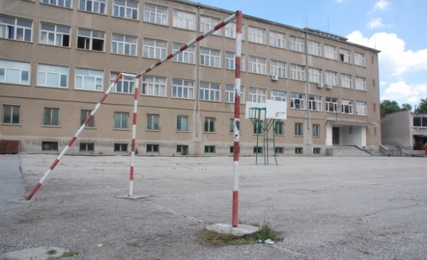 По данни на образователното министерство 21 хиляди деца предимно от