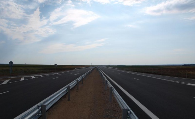 Всички нови отсечки по магистралите ще имат система за измерване