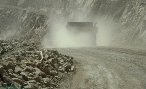 Спешна среща на местната власт след поредната смърт на миньор