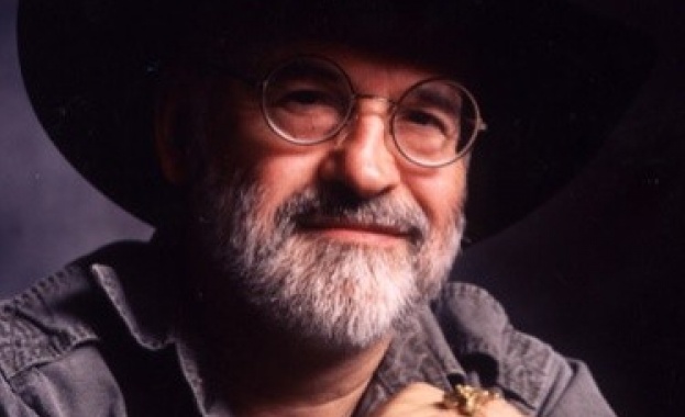 Бях нещастен защото нямах обувки докато не срещнах човек без