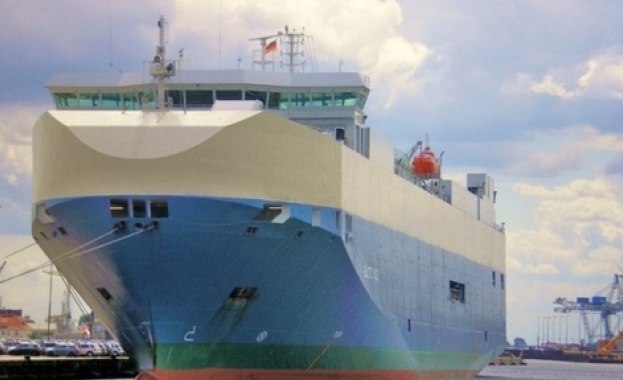 Турция официално забрани на кораби от Крим да акостират в