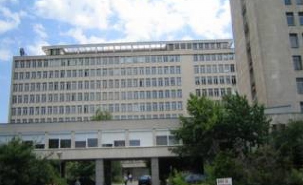 Преяждането и препиването по празниците вкара поне десетима души в