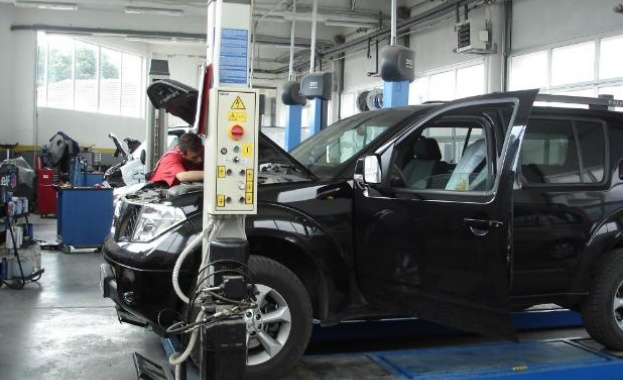 Сивият сектор в ремонтите на автомобили достига 80 каза Емил
