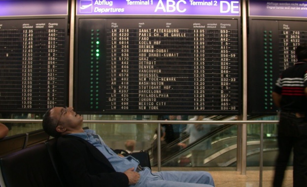 Министерството на транспорта официално отваря офертите на петимата кандидати за