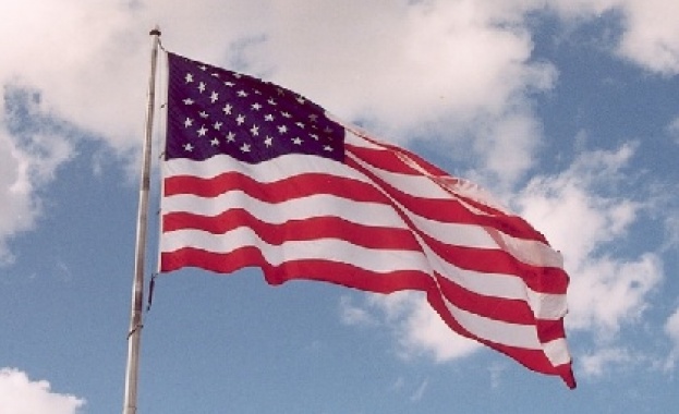 Американското правителство повиши изискванията в областта на сигурността за 38