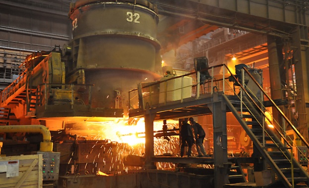 Германският промишлен гигант Тисенкруп Thyssenkrupp се е споразумял да слее