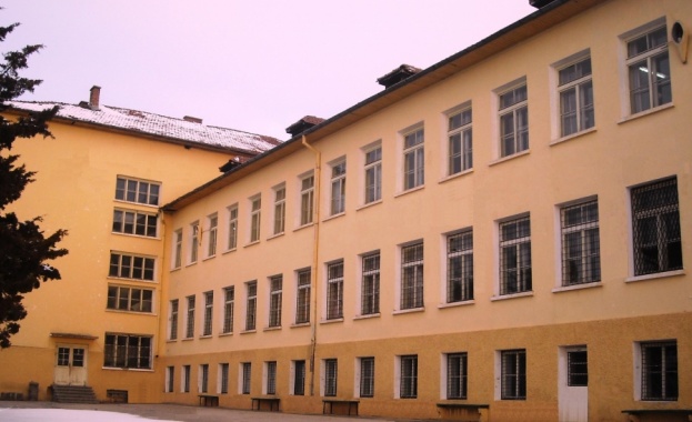 Две професионални гимназии в община Горна Оряховица бяха слети преди