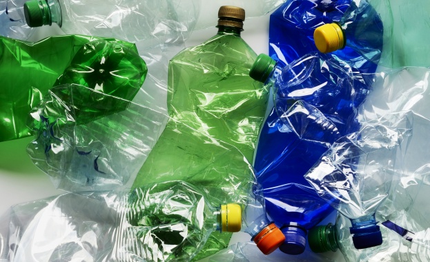 Европа в битка срещу пластмасовите отпадъци. Нова стратегия цели до