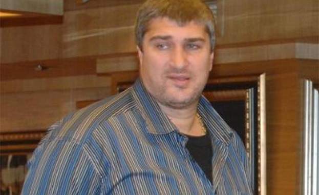 Сегашният вицепрезидент на волейболната федерация Любо Ганев ще е кандидатурата