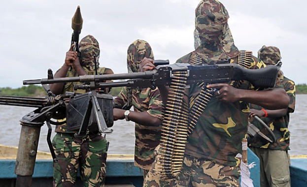 Предполагаеми членове на Боко Харам убиха най малко 11 души и