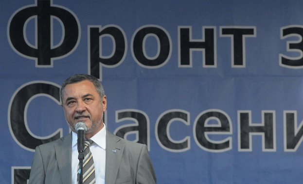 Делегатите на третия редовен конгрес на НФСБ единодушно преизбраха Валери