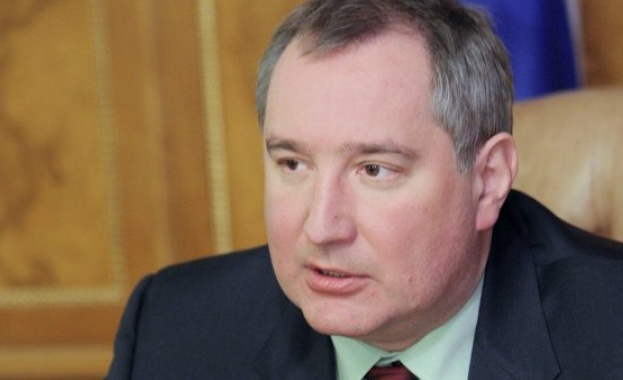 Пътнически самолет на авиокомпанията S7 със 165 пътници сред които