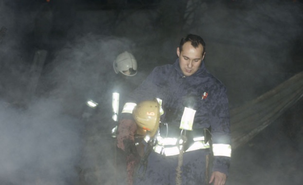 В сръбската столица Белград избухна пожар при който пострадаха осем