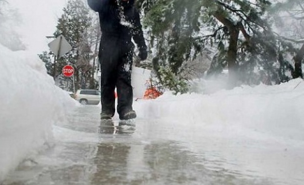 Поради очакваната рязка промяна в метеорологичните условия започналото снеготопене и