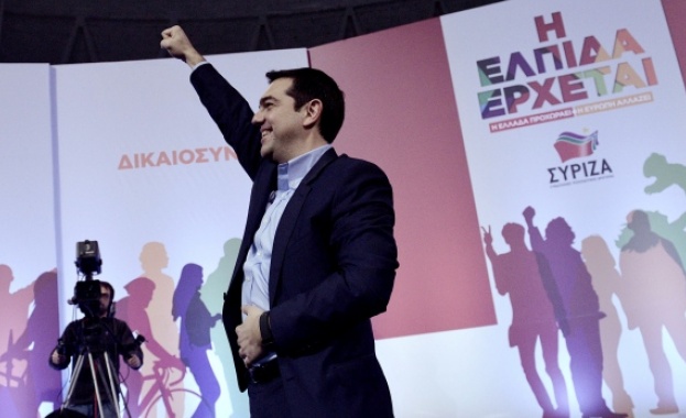Симов: Гърция е пример за това как една малка страна може да задава тенденции в световната политика