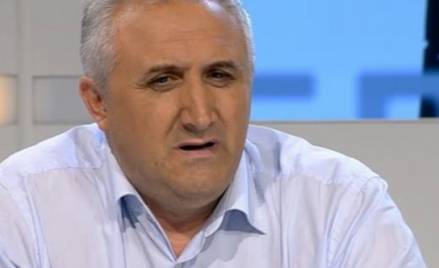 Дикме: Защо Местан не изкара една вечер в ромската махала без охрана
