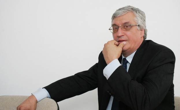 Иван Нейков: Сребърният фонд се обезсмисля