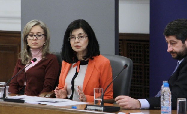 Кунева: До средата на годината ще заработи единният орган за борба с корупцията