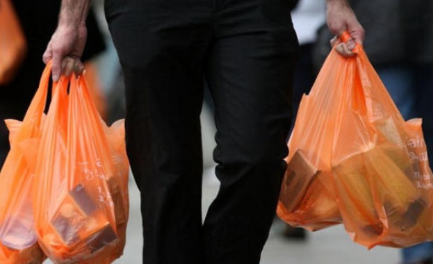 Строга забрана за използването на найлонови торбички влезе в сила