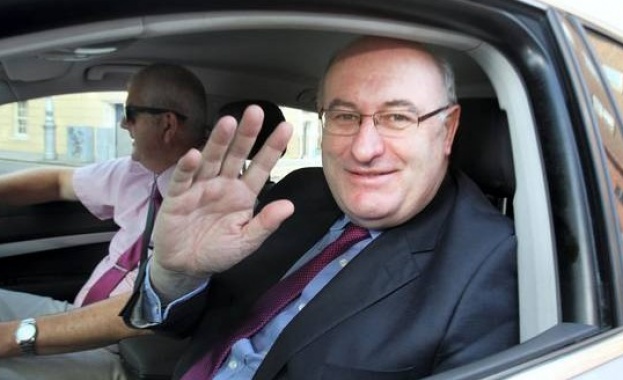 Ирландският еврокомисар за селското стопанство Фил Хоган призова Великобритания да